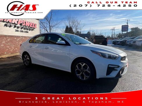 Used 2020 Kia Forte LXS image 9