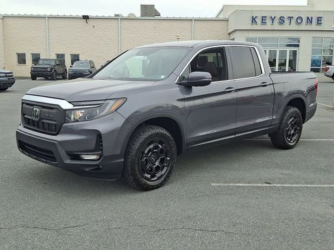 Used 2025 Honda Ridgeline RTL+ image 3