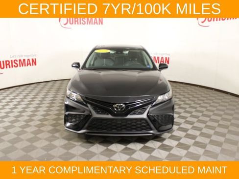 Used 2024 Toyota Camry SE FWD image 12