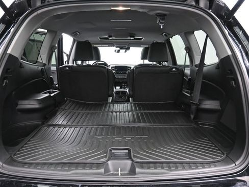 Used 2019 Honda Pilot Touring image 10