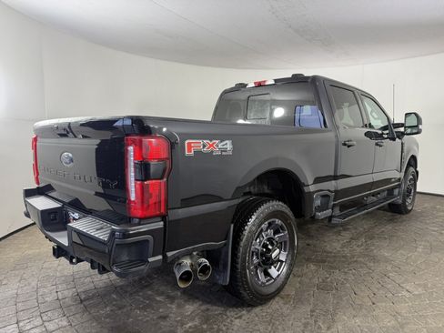 Used 2024 Ford F250 Lariat w/ Lariat Ultimate Package AWD/4WD image 9