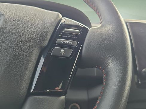 Used 2023 Nissan Frontier PRO-4X w/ Pro Convenience Package image 26