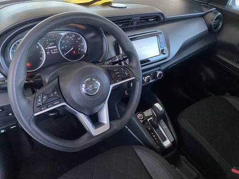 Used 2020 Nissan Kicks S FWD image 19