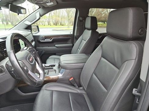 Used 2024 GMC Sierra 1500 Elevation w/ Elevation Premium Package image 19