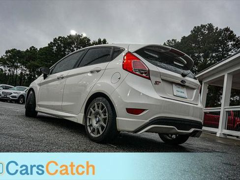 Used 2019 Ford Fiesta ST FWD image 4