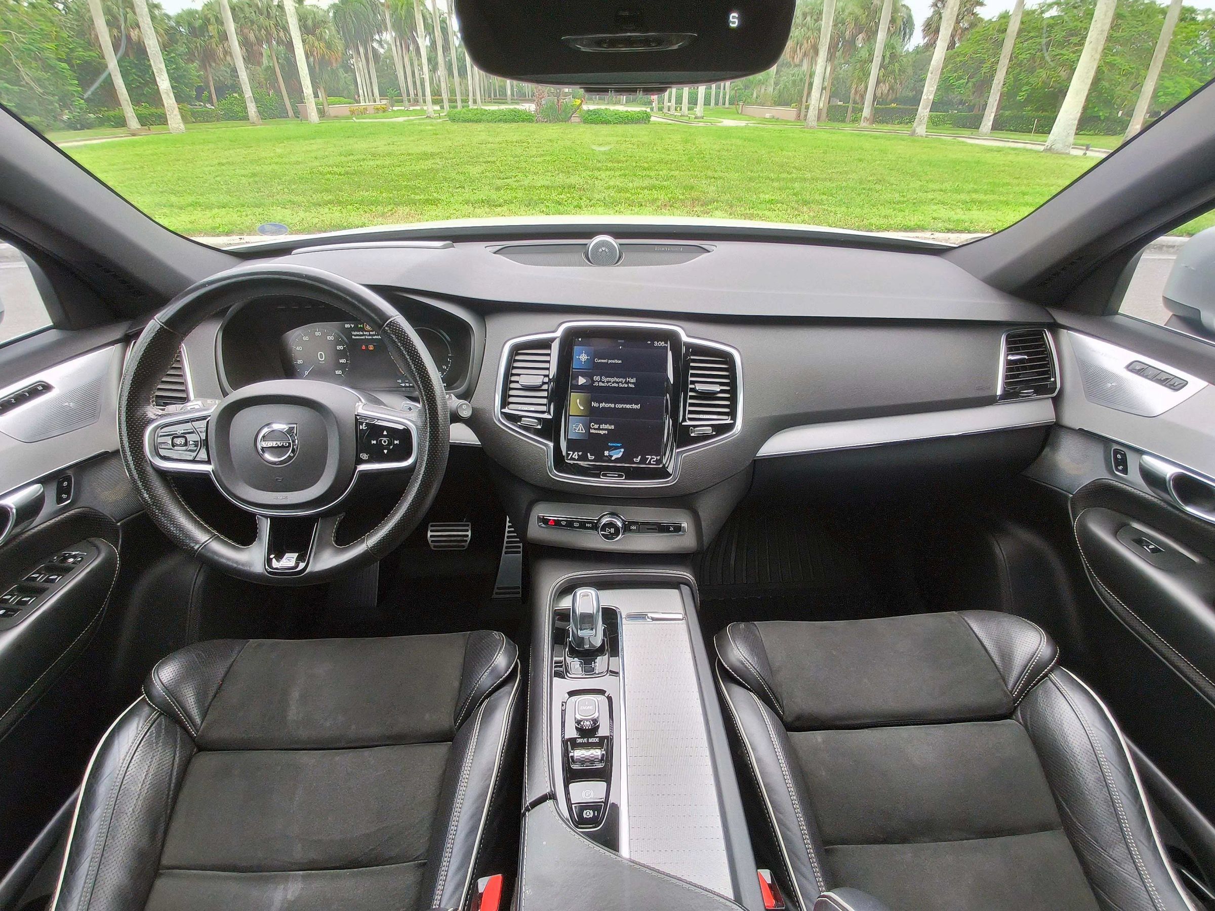 Used 2016 Volvo XC90 T8 R-Design AWD/4WD image 11