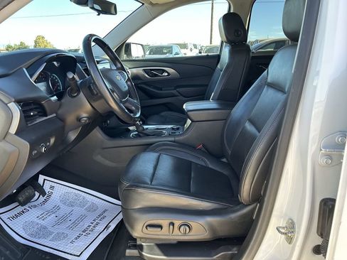 Certified 2021 Chevrolet Traverse Premier w/ Redline Edition FWD image 15