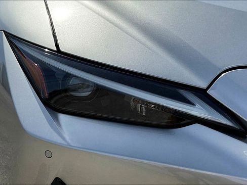 Used 2022 Lexus IS 350 F Sport image 30