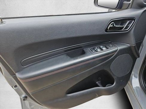 Used 2023 Dodge Durango GT image 13