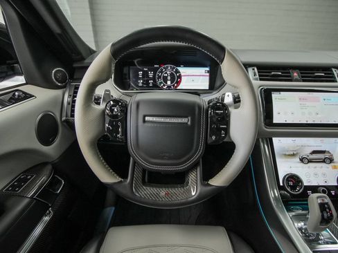 Used 2020 Land Rover Range Rover Sport SVR AWD/4WD image 19