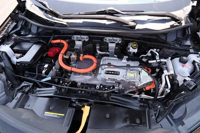 Used 2023 Nissan Ariya FWD image 30