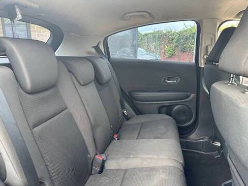 Used 2019 Honda HR-V LX image 24