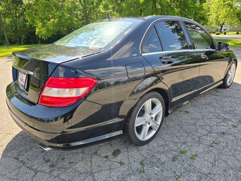 Used 2011 Mercedes-Benz C 300 Luxury image 7
