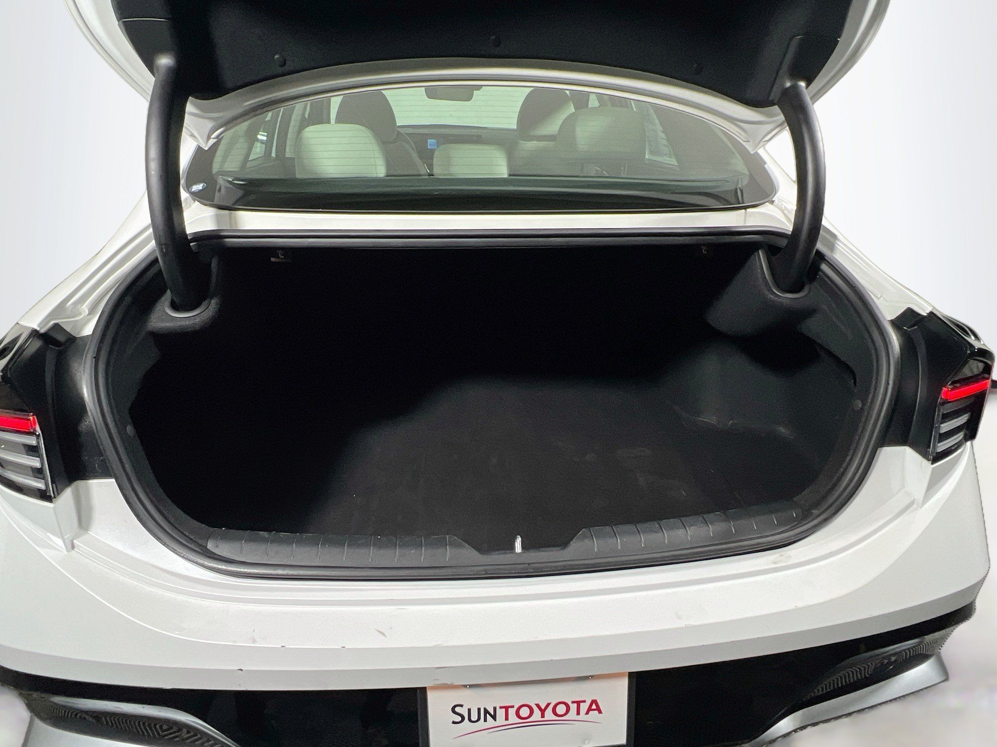 Used 2025 Hyundai Sonata SEL FWD image 34
