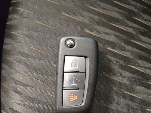 Used 2020 Nissan Rogue S AWD/4WD image 32