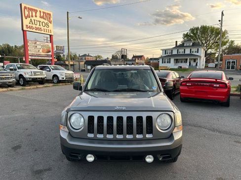 Used 2014 Jeep Patriot Latitude w/ Sun/Sound Group image 3