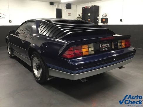 Used 1987 Chevrolet Camaro Z28 image 8
