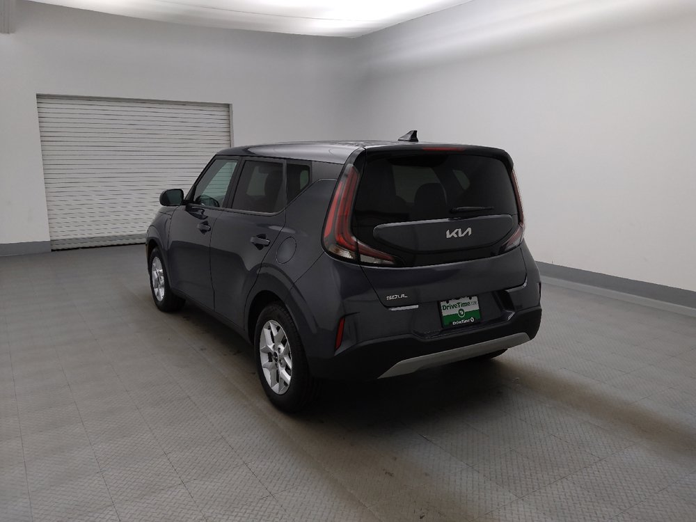 Used 2024 Kia Soul LX w/ Option Group 015 FWD image 5