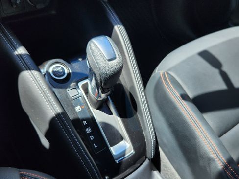 Used 2019 Nissan Kicks SR w/ SR Premium Package FWD image 22