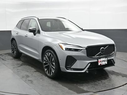 New 2026 Volvo XC60 B5 Ultra w/ Climate Package