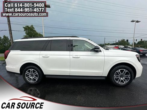 Used 2025 Ford Expedition Max Active AWD/4WD image 9