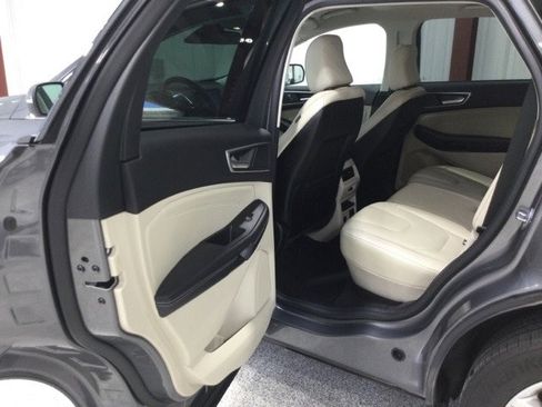 Certified 2022 Ford Edge Titanium w/ Equipment Group 301A image 13