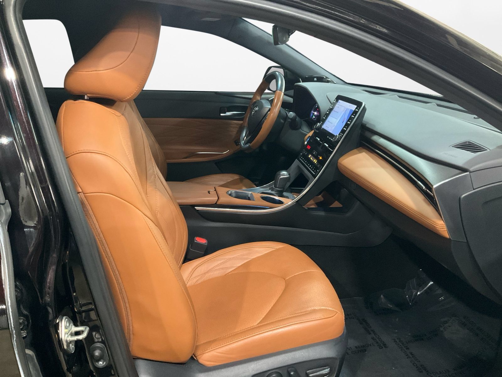 Used 2020 Toyota Avalon Limited w/ Advanced Safety Package FWD image 17