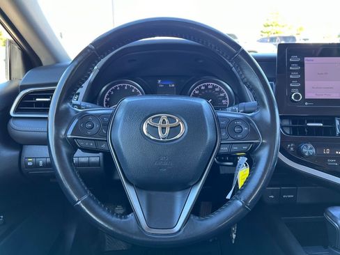 Used 2023 Toyota Camry SE image 15