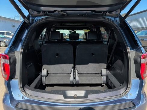 Used 2018 Ford Explorer Sport w/ Equipment Group 401A AWD/4WD image 32