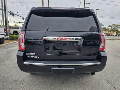 Used 2018 GMC Yukon Denali w/ Denali Ultimate Package image 4