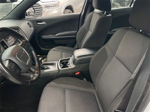 Used 2022 Dodge Charger SXT image 10