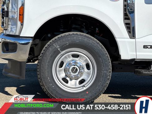 New 2026 Ford F350 XL w/ XL Chrome Package AWD/4WD image 27