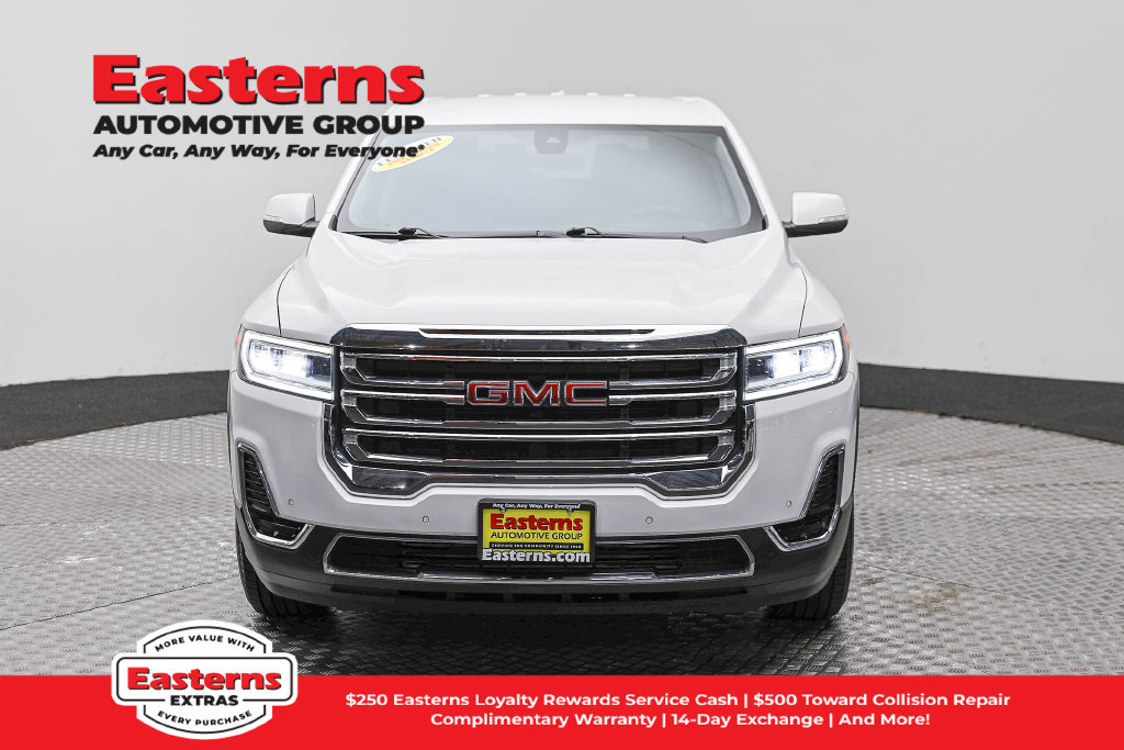 Used 2023 GMC Acadia SLE FWD image 3