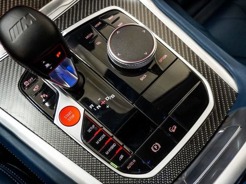 Used 2024 BMW XM image 33