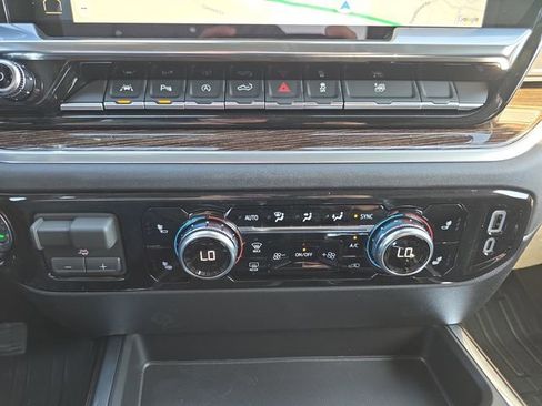 New 2026 GMC Sierra 1500 Elevation w/ Elevation Premium Package AWD/4WD image 22