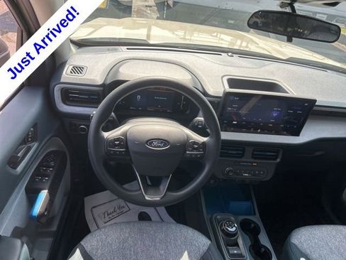 Used 2025 Ford Maverick XLT w/ Equipment Group 302A AWD/4WD image 25