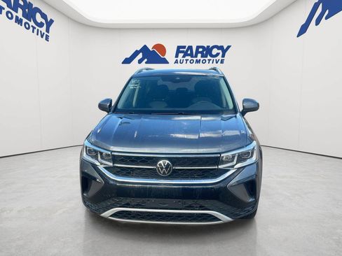 Used 2024 Volkswagen Taos SEL AWD/4WD image 3