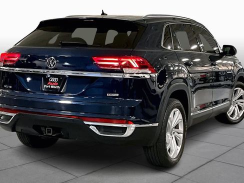 Used 2020 Volkswagen Atlas Cross Sport SEL Premium image 13