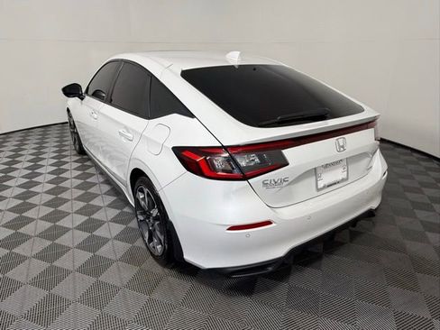 Used 2025 Honda Civic Sport Touring image 4