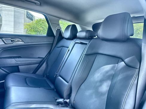 Used 2024 Kia Sportage EX FWD image 22