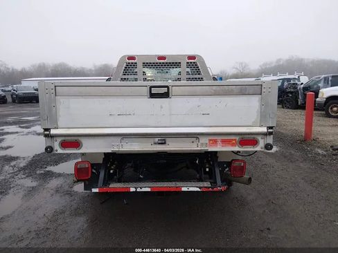 Used 2019 Ford F250 XL image 2