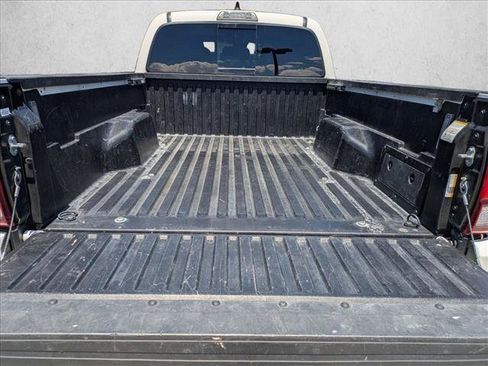 Used 2021 Toyota Tacoma SR5 RWD image 6