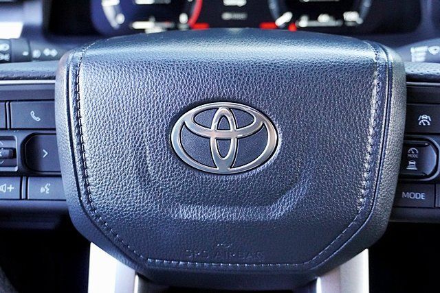 Used 2024 Toyota Tacoma TRD Off-Road AWD/4WD image 47