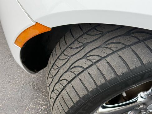 Used 2008 Pontiac Solstice Convertible w/ Preferred Package image 10