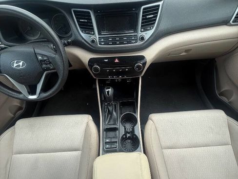 Used 2017 Hyundai Tucson SE FWD image 17