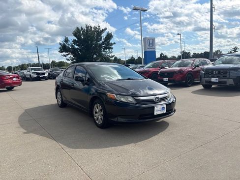 Used 2012 Honda Civic LX image 3