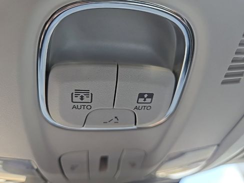 Used 2023 Jeep Renegade Altitude w/ Sun/Sound Group image 71