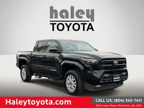 Certified 2025 Toyota Tacoma SR5 image 1