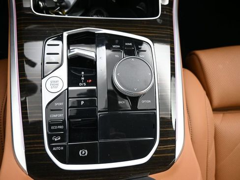Used 2024 BMW X5 xDrive40i w/ Premium Package AWD/4WD image 18