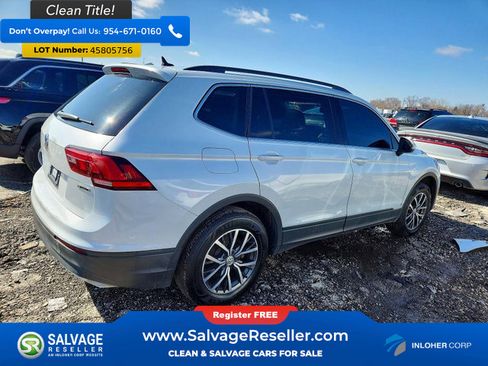 Used 2019 Volkswagen Tiguan SE w/ Panoramic Sunroof Package image 4